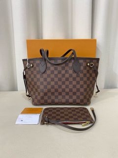 (Category: ) located in . Submitted by collynluxurybag (Listing ID 1358218588, Image 1). Description: .