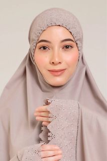 (Category: ) located in . Submitted by shefa86 (Listing ID 1358296579, Image 1). Description: .