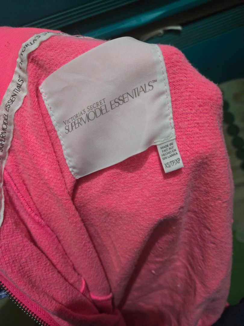 Victoria's Secret Hot Pink Jacket (Category: Coats, Jackets and Outerwear) located in Manila. Submitted by lld_loved (Listing ID 1296148151, Image 3). Description: .