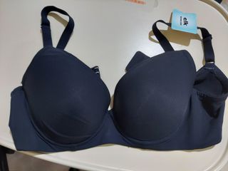 （分類：）位於 。 由 wonglolo 提交（商品編號 1358168380，圖片 1）。簡介： 。