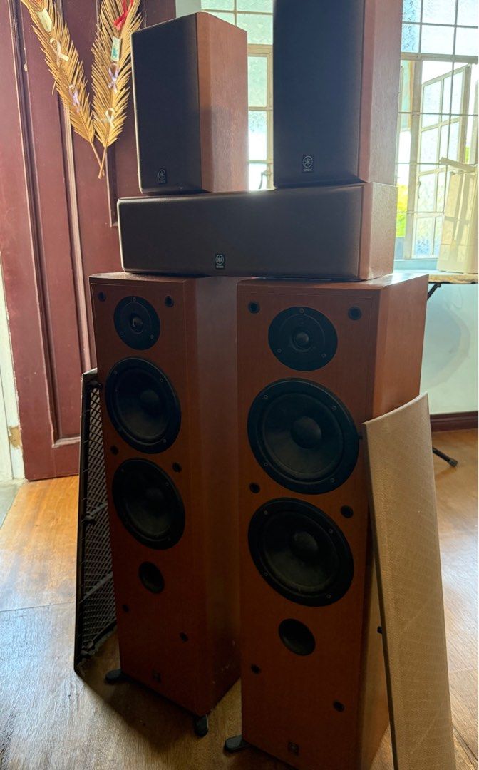 Yamaha Speakers Set (Category: Soundbars, Speakers & Amplifiers) located in Manila. Submitted by yssajm (Listing ID 1358241811, Image 3). Description: NEGOTIABLE PRICE The set includes: 2 floor standing speakers, 1 center speaker, 2 rear speakers Can provide more pictures if wanted Set bought at SM Specs pls refer to official website (Model: NS-C55, NS-E55, NS-50F).