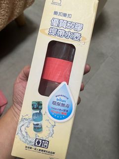 由 terry___ (刊登 ID 1358391471，圖片 1) 提交，位於 的 (類別：)，說明：。