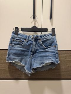 （分類：）位於 。 由 sausok 提交（商品編號 1358508801，圖片 1）。簡介： 。