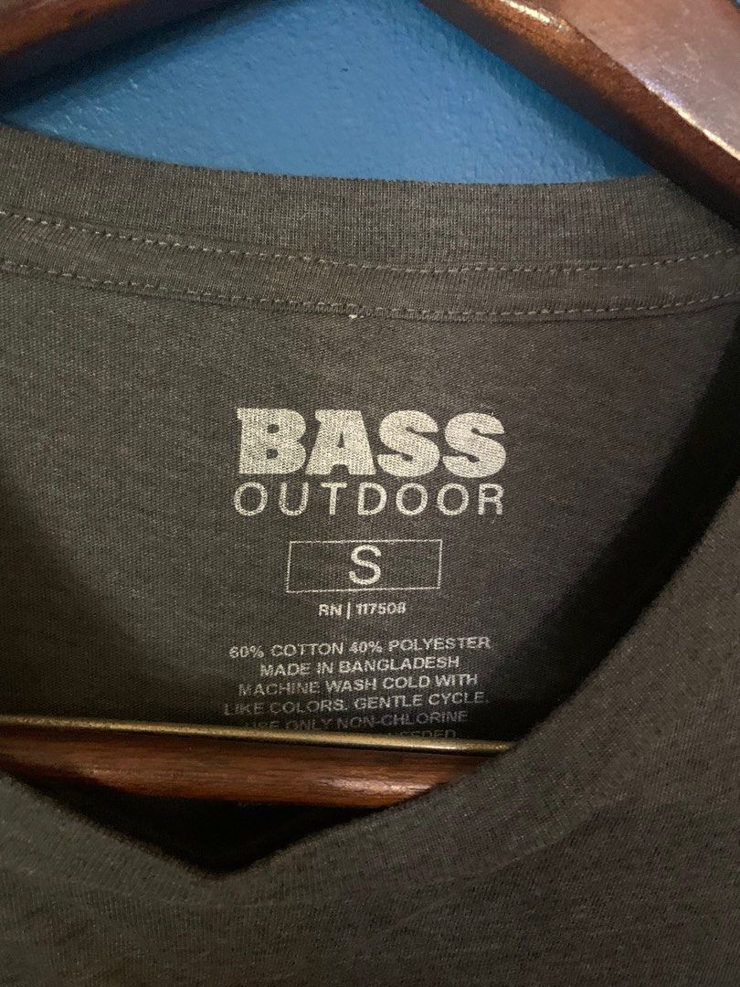 Bass Outdoor Shirt (Category: Tshirts & Polo Shirts ) located in Subic. Submitted by baplopicks (Listing ID 1358492903, Image 2). Description: Brandnew 18x28 Small.