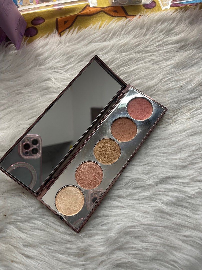 Becca sale or swap (Category: Makeup) located in Cavite. Submitted by dilancay (Listing ID 1358361876, Image 2). Description: Swap to makeups or perfumes.