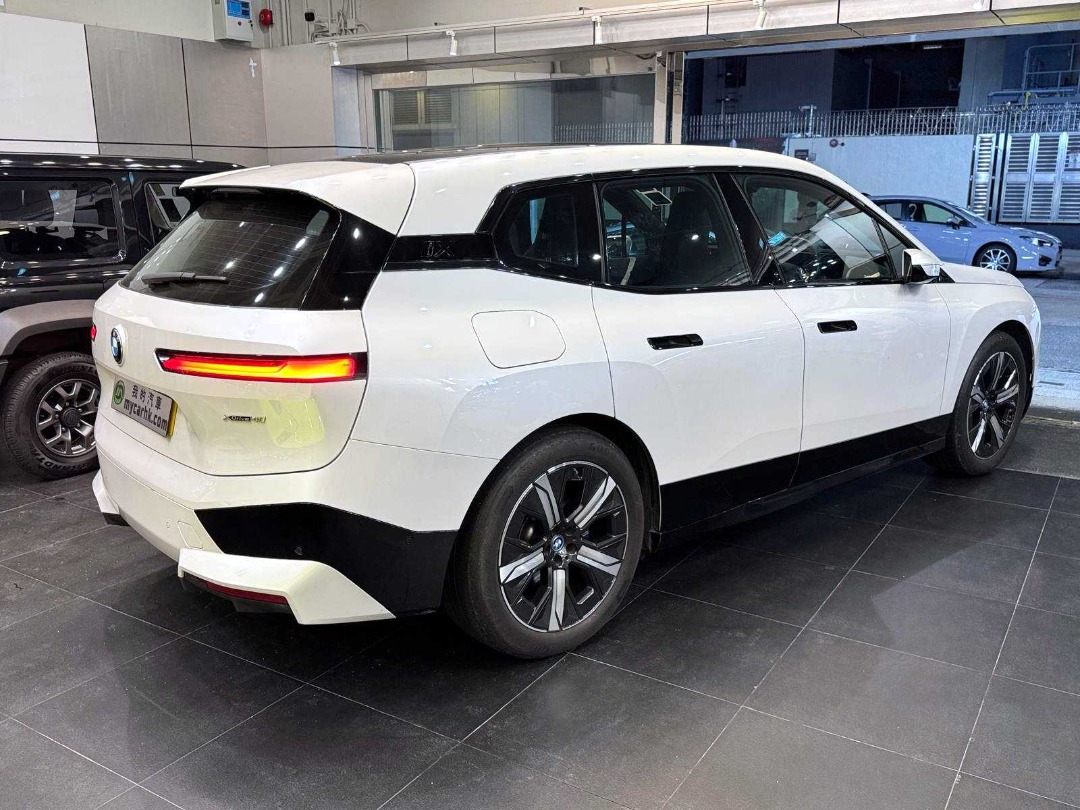 BMW  IX XDRIVE40 Auto62864837033473114