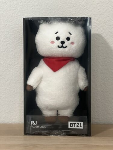 BT21 Standing Doll (Category: Designer & Blind Box Toys) located in Cotabato. Submitted by hyyhhaven816842 (Listing ID 1358478211, Image 1). Description: Ohand Mint condition, good as new In its origianl packaging Never been taken out of the box Cooky - P1700 RJ - P2200.