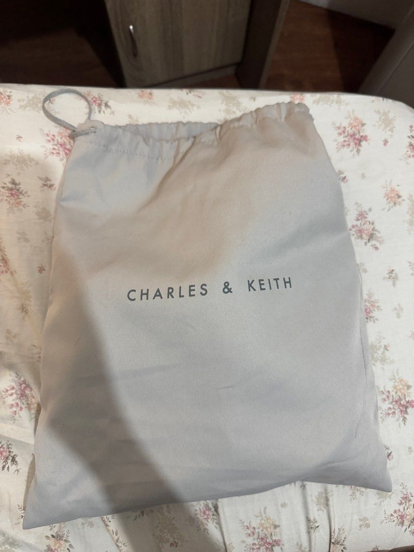 Charles and Keith - Charlot Bag (Category: Cross-body Bags) located in Quezon City. Submitted by helloxia (Listing ID 1358468953, Image 2). Description: .