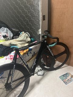 (Category: ) located in . Submitted by werhijike (Listing ID 1358450202, Image 1). Description: .