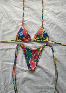 (Category: ) located in . Submitted by cheenidy (Listing ID 1358388038, Image 1). Description: .