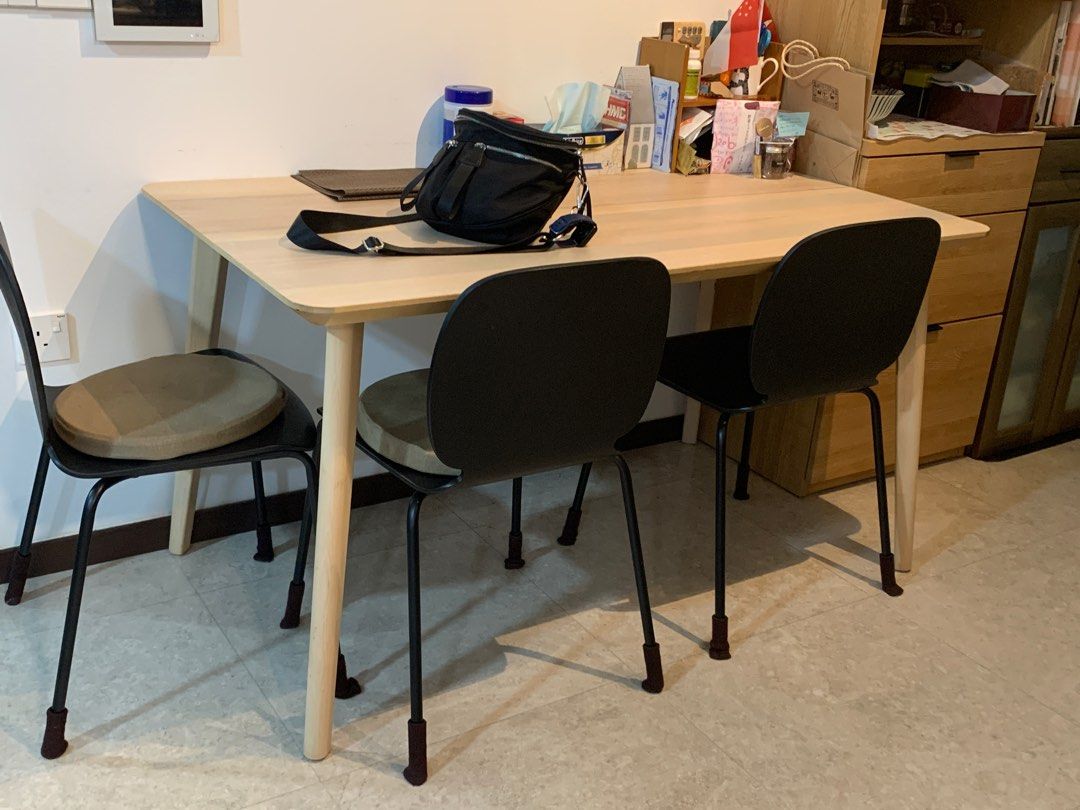 Dining table (Category: Tables & Sets) located in Singapore. Submitted by cps888 (Listing ID 1358427895, Image 1). Description: Lightly used by my tenant who travels a lot Clean condition 140cm by 78 cm Table only Already dismantled. Legs easily dismantled Can fit into SUV /MPV for transportation .