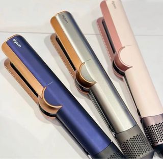 Dyson Airstrait