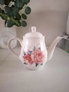 Gibson Ceramic Teapot 1.3 Liters