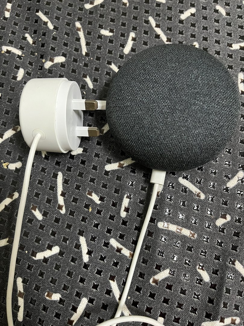 Google Home Mini, Audio, Soundbars, Speakers &amp; Amplifiers on Carousell