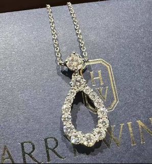 （分類：）位於 。 由 eluse_luxury 提交（商品編號 1358425022，圖片 1）。簡介： 。