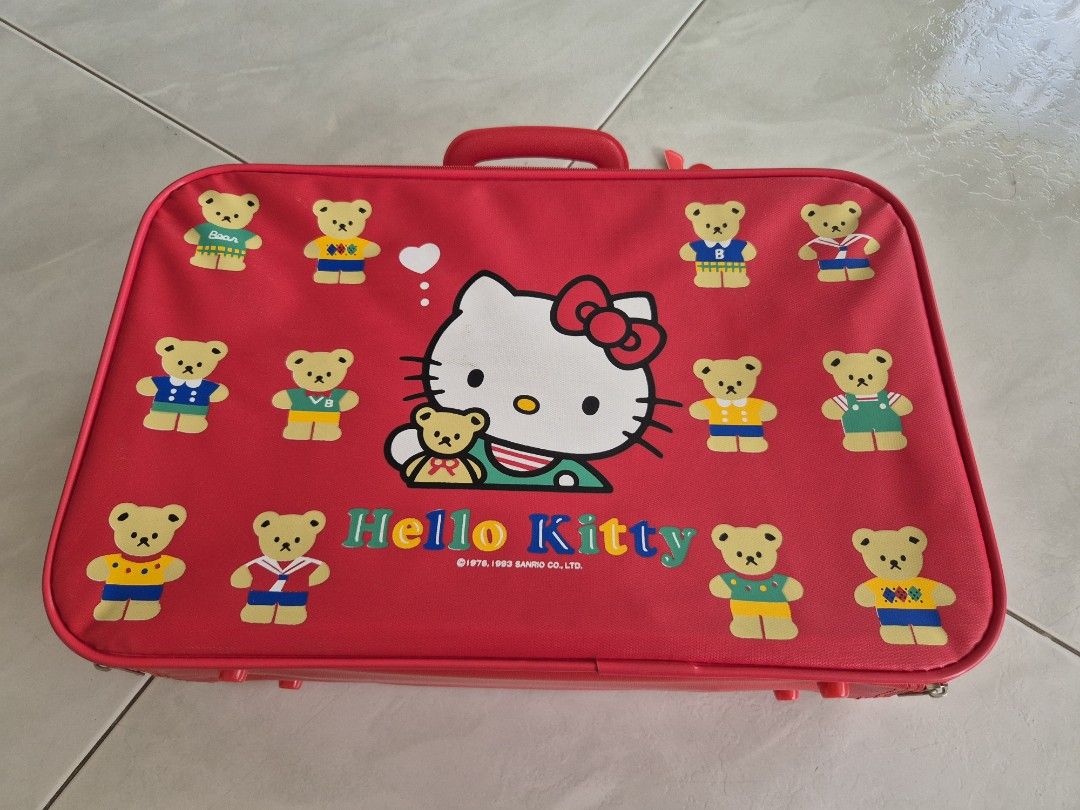Hello Kitty luggage bag (Category: Luggage) located in Cebu City. Submitted by preciousbabiesph (Listing ID 1358503797, Image 1). Description: original sanrio brand kids luggage bag. brand new..
