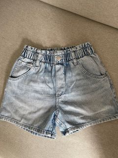 (Category: ) located in . Submitted by tbblove (Listing ID 1358350272, Image 1). Description: .