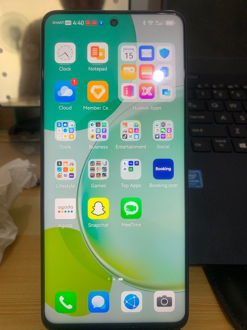 Huawei Nova11i (256GB) (Category: Huawei) located in Las Pinas. Submitted by jc_13 (Listing ID 1358459086, Image 1). Description: Selling my HUAWEI NOVA11i (256GB) Price : 5000 last price Sobrang tagal malowbat, guaranteed money back pag mabilis malowbat sa inyo. 1 full charge can lasts for 3 days. Good for mobile gaming See pictures for details na lang. Malinaw both camera, no need na for SD card kc sobrang laki ng internal storage.