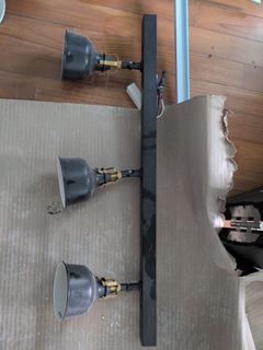 (Category: ) located in . Submitted by munawwarhelpyou (Listing ID 1358414106, Image 1). Description: .