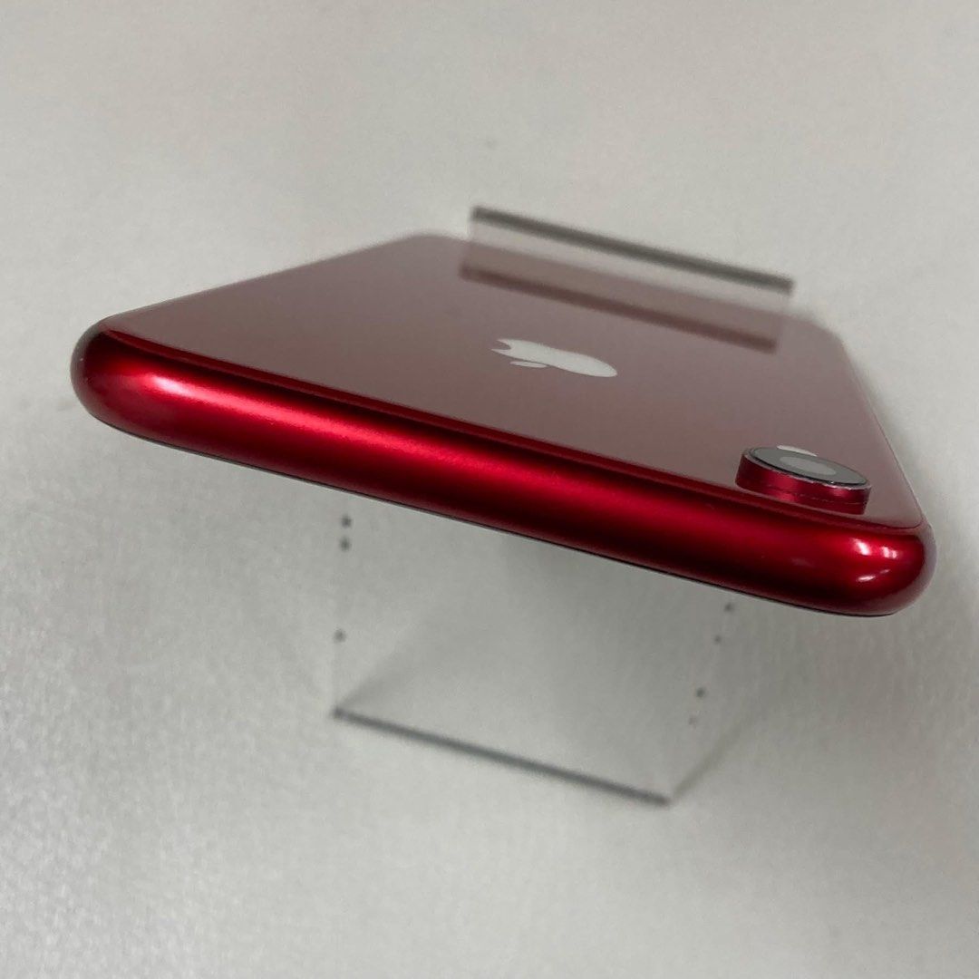 iPhone XR 128gb (Category: iPhone X Series) located in Manila. Submitted by TekiCashGadgetsph (Listing ID 1358345631, Image 2). Description: (FU) Open-line, any sim working (worldwide) - Guaranteed original iPhone not fake/copy accessories with box Secondhand Good as new not abused! Presentable •Original Lcd • no issue hidden issues • clean apple id / iCloud id • Good batthealth • Good cam front/back • Good Performance • Working face id • Good us