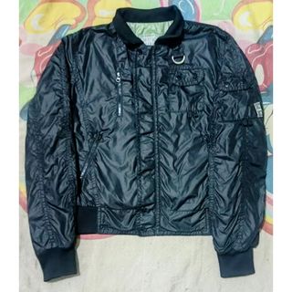 (Kategori: ) berada di . Dikirim oleh thrifteternityy (ID iklan 1358407115, Gambar 1). Deskripsi: .