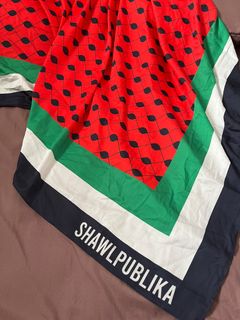 (Category: ) located in . Submitted by y2kthrifty.moon (Listing ID 1358385856, Image 1). Description: .