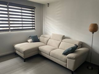 (Category: ) located in . Submitted by mekhit (Listing ID 1358390186, Image 1). Description: .