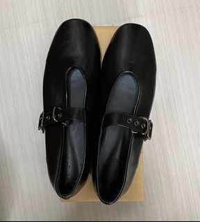 （分類：）位於 。 由 kkwokk_ 提交（商品編號 1358439221，圖片 1）。簡介： 。