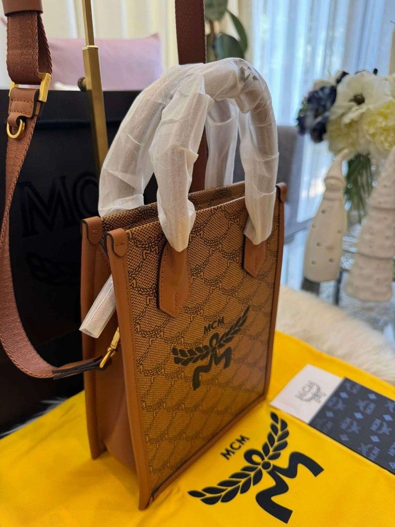 MCM Himmel Lauretos Mini Tote Bag (Category: Luxury Bags & Wallets) located in Mabalacat. Submitted by maiyasluxurybagshoppe (Listing ID 1358341522, Image 2). Description: .