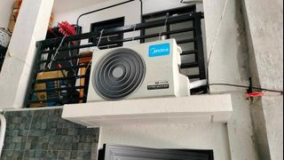 MIDEA CELEST SPLIT TYPE AIRCON INVERTER