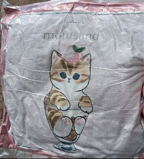 （分類：）位於 。 由 cchan0322 提交（商品編號 1358474028，圖片 1）。簡介： 。