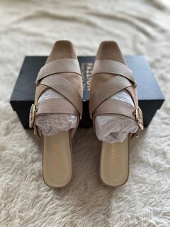 (Category: ) located in . Submitted by idyshopping (Listing ID 1358399484, Image 1). Description: .