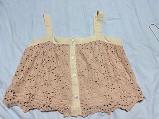(Category: ) located in . Submitted by mochi.waffles (Listing ID 1358506968, Image 1). Description: .