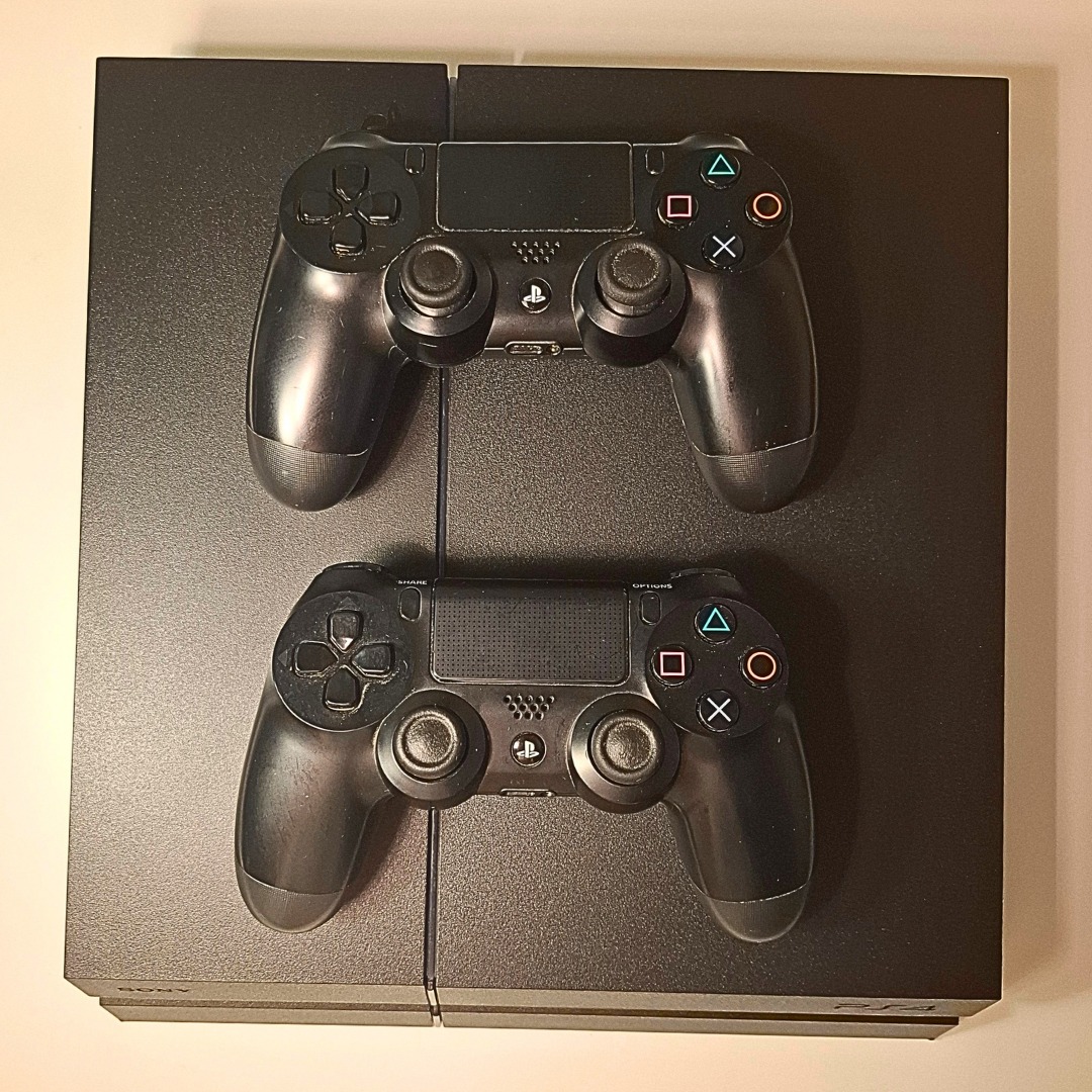 PS4(500GB) – 2 Original Controllers + Full Set | Ready to Play! , Video ...