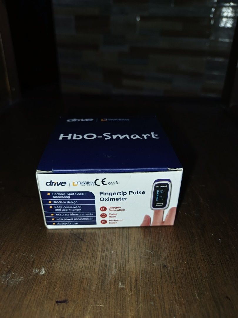 Pulse Oximeter Smart HBO (Category: Medical Supplies & Tools) located in San Pedro. Submitted by bentalumathings (Listing ID 1358477255, Image 2). Description: Almost brand new. Bought from Mercury Drugs for 2400. Not used, tested only. Includes battery and lace price negotiable.