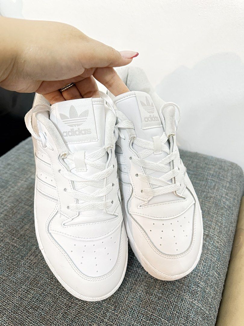 Rivalry low shoes ADIDAS (Category: Sneakers) located in San Jose. Submitted by gabsj52 (Listing ID 1358439797, Image 1). Description: Bought this in US. I don't why I bought this size 🥹😅 my size is just 24cm. I thought okay lang cuz I was looking at CHN size 245. Problem was, when I fit this I was just sittingdown 😆 i didnt try to walk with it.. going back home here in PH,excited, and wore it.. natatanggal ung paa ko if naglalakad 😭😭😭 too 