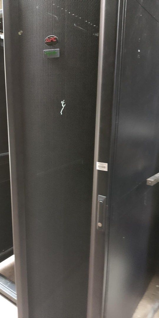 Server Rack 42U APC Brand (Category: Office & Business Technology) located in Makati City. Submitted by myapplegates (Listing ID 1358387159, Image 3). Description: Server Rack 42U APC Brand 6ft 5” Depth 38”.