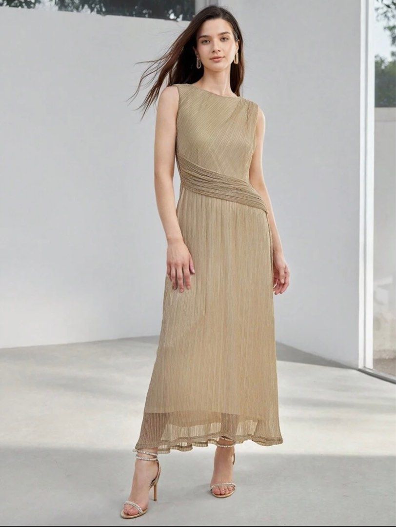 Shein MOTF Premium Solid Ruched Waist dress (Category: Dresses) located in Pasig City. Submitted by richa01 (Listing ID 1358503353, Image 3). Description: Shein MOTF Premium Solid Ruched Waist dress Color: Apricot Size: Medium Condition: Used only once .