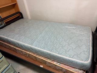 (Category: ) located in . Submitted by singpon1010 (Listing ID 1358455734, Image 1). Description: .