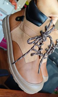 (Category: ) located in . Submitted by gdcloset (Listing ID 1358428274, Image 1). Description: .