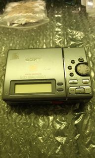 （分類：）位於 。 由 ana_dig 提交（商品編號 1358474831，圖片 1）。簡介： 。