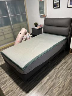 (Category: ) located in . Submitted by molei (Listing ID 1358389424, Image 1). Description: .