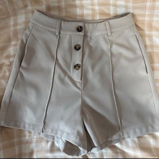 (Category: ) located in . Submitted by sereneles (Listing ID 1358370144, Image 1). Description: .