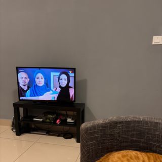 (Category: ) located in . Submitted by deal7a (Listing ID 1358510915, Image 1). Description: .