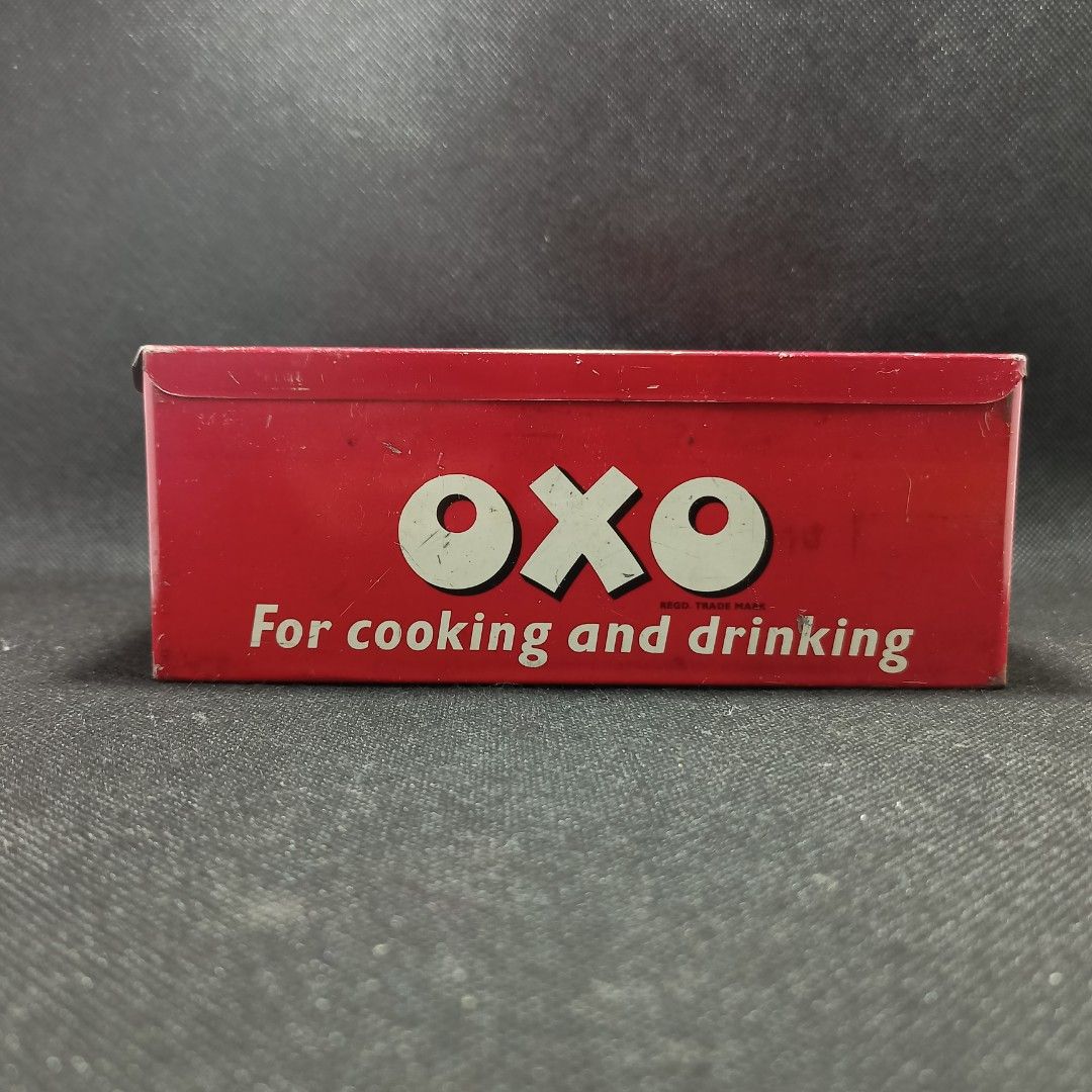 Vintage Box Tin Can from UK C257 (Category: Food Organization & Storage) located in Calamba. Submitted by chebvintagedepot (Listing ID 1358367644, Image 2). Description: C257 v-1 Vintage Box Tin Can from UK C257 for 125 With minimal scratches and rust Size:13cm x 17cm x 6½cm Thank you for supporting sustainable shopping with us! 🌱 We add new vintage treasures every Monday to Friday, so don’t forget to follow our store for fresh finds. Just a rem