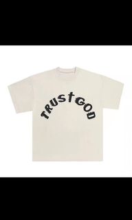 （分類：）位於 。 由 juice.vlone 提交（商品編號 1358530687，圖片 1）。簡介： 。