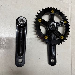 (Category: ) located in . Submitted by bikesnsuch (Listing ID 1358640298, Image 1). Description: .