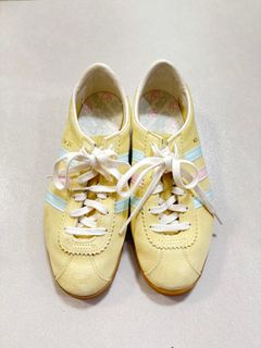 （分類：）位於 。 由 karmimi 提交（商品編號 1358647229，圖片 1）。簡介： 。