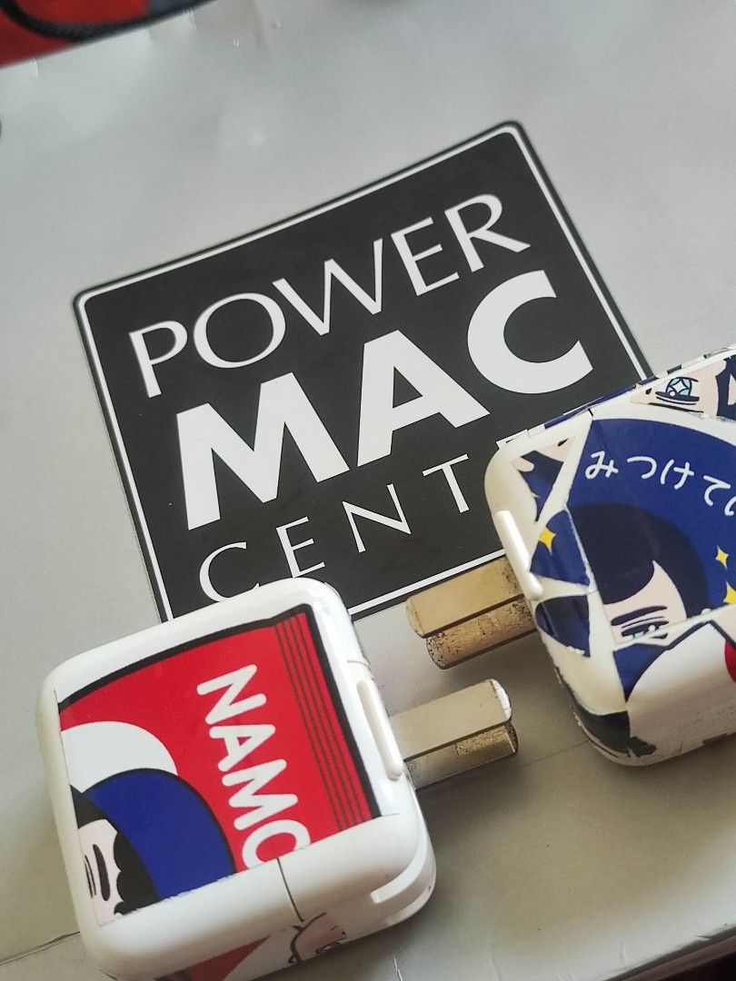 Apple adopter 10w EA (Category: Cables & Chargers) located in Manila. Submitted by olx156 (Listing ID 1358550964, Image 2). Description: (wysiwyg )what you see is what you get. since most of the items vintage & rare (untested) payment first thru gcash shipping within the day lalamove metro manila only outside metro manila can be ship via flash express / jnt / lbc.