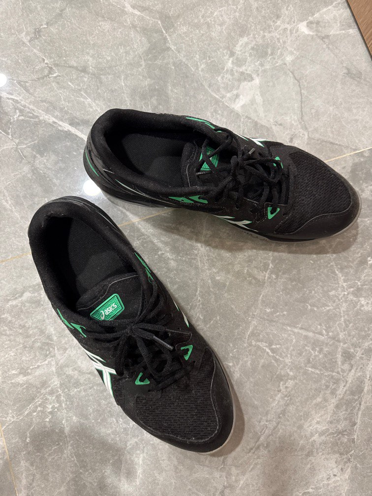Asics court shoes Men #39 s Fashion Footwear Sneakers on Carousell
